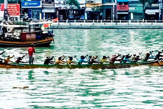 TP. Phan Thiết: Cấm tàu thuyền lưu thông khu vực diễn ra Lễ hội Đua thuyền, thúng Tết Nguyên đán Giáp Thìn
