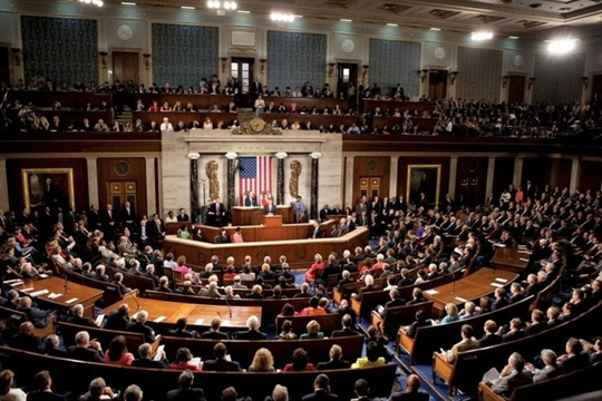 Chủ tịch Hạ viện Mỹ dọa 'chôn vùi' dự luật viện trợ mới cho Ukraine và Israel