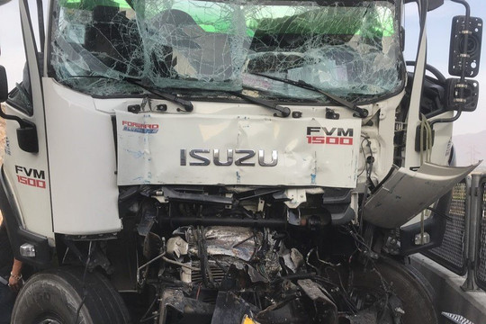 Tai nạn nghiêm trọng trên cao tốc Vĩnh Hảo - Phan Thiết