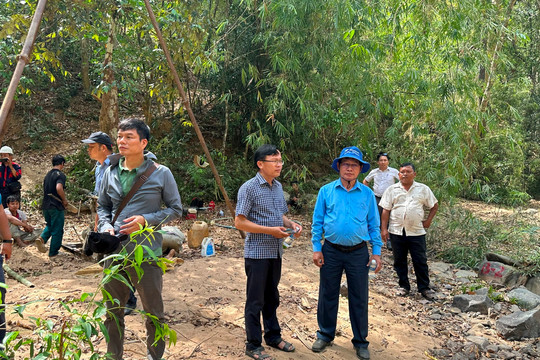 Đoàn công tác đi thực tế dự án hồ chứa nước Ka Pét