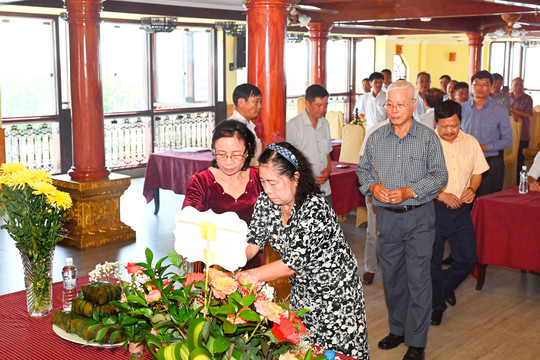 Hội Đồng hương Vĩnh Phú tại Bình Thuận : Tổ chức Lễ Giỗ Tổ Hùng Vương