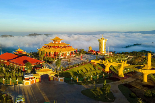 Khám phá khu du lịch văn hóa tâm linh tuyệt đẹp ở Lâm Đồng