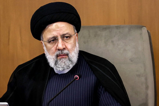 Iran dọa xóa sổ Israel nếu bị tấn công