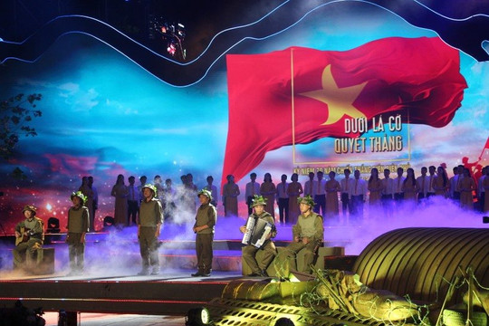 Cầu truyền hình 'Dưới lá cờ quyết thắng' kỷ niệm 70 năm Chiến thắng Điện Biên Phủ