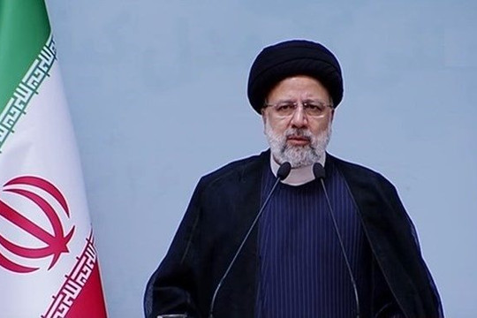 Iran xác nhận Tổng thống Raisi tử nạn