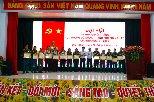 Đại hội thi đua quyết thắng lực lượng vũ trang thành phố Phan Thiết