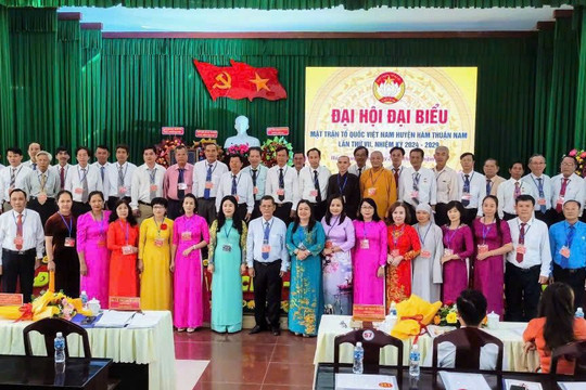 
Bà Tô Thị Xuân Thủy tái cử Chủ tịch Ủy ban MTTQ Việt Nam huyện Hàm Thuận Nam