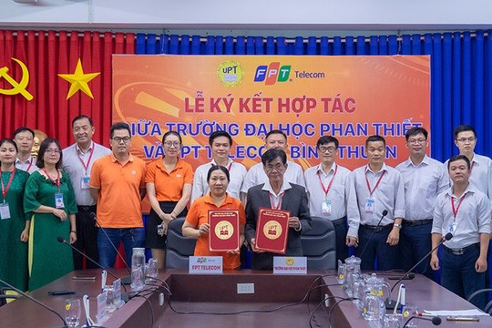 Đại học Phan Thiết và FPT Telecom ký kết hợp tác