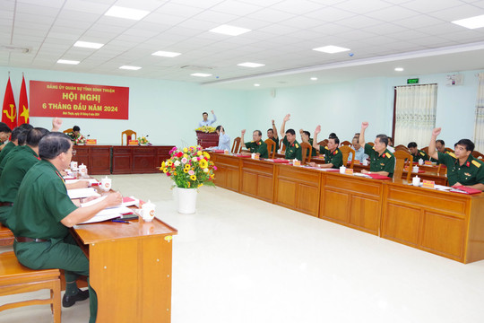 Đảng ủy Quân sự tỉnh hội nghị 6 tháng đầu năm