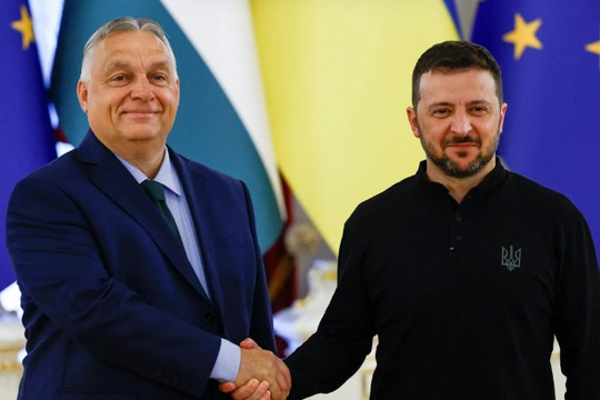 Thủ tướng Hungary bất ngờ đến Ukraine