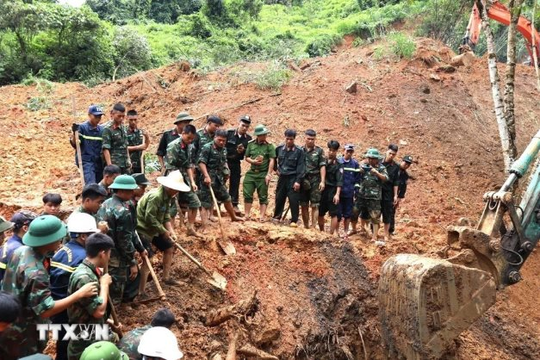 Vụ sạt lở đất nghiêm trọng ở Hà Giang: Tập trung tìm kiếm thi thể nạn nhân