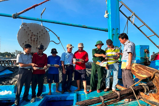 Chống khai thác IUU: Trước đợt “sát hạch” quan trọng cuối cùng
Bài 4: Pháp lý rõ ràng, gỡ “thẻ vàng” IUU không còn xa
