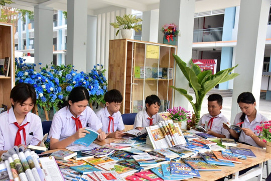 Phan Thiết: Nhân rộng mô hình tủ sách gia đình, tủ sách dòng họ, tủ sách trường học