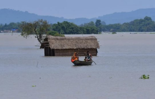 Lũ lụt nghiêm trọng tại Ấn Độ và Bangladesh, 15 người thiệt mạng