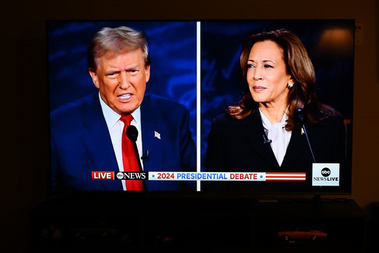 Bầu cử Mỹ 2024:Bà Kamala Harris và ông Donald Trump có cuộc tranh luận trực tiếp đầu tiên trên truyền hình