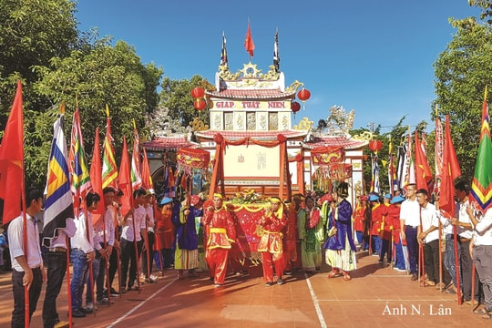 Đến với không gian mùa lễ hội