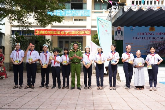 Nâng cao nhận thức phòng chống ma túy trong học đường