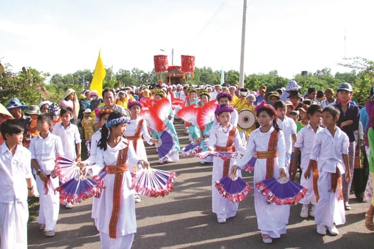 Tuy Phong: Đền Pô Kloong Girai