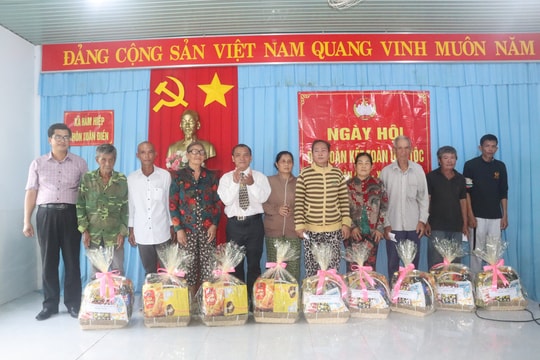 Thôn Xuân Điền tổ chức Ngày hội Đại đoàn kết toàn dân tộc