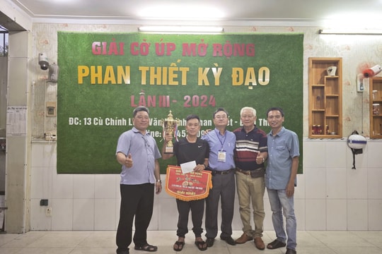 Giải Cờ úp Phan Thiết mở rộng: Tuy Phong thắng đậm