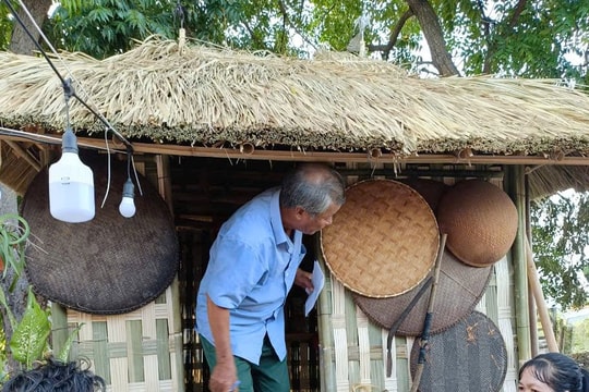 Nhân dân Ku Kê vui ngày hội Đại đoàn kết toàn dân tộc 