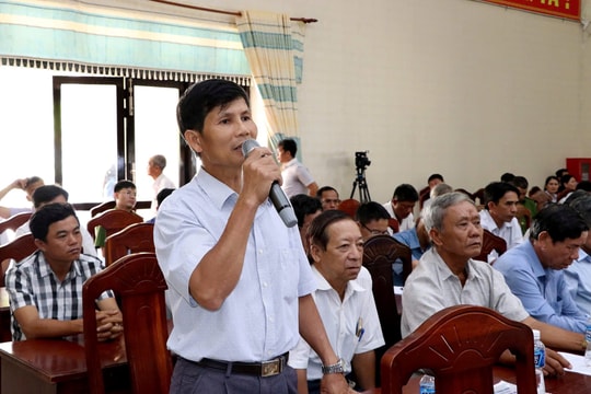 Phát huy dân chủ ở cơ sở, khẳng định vai trò trung tâm của người dân