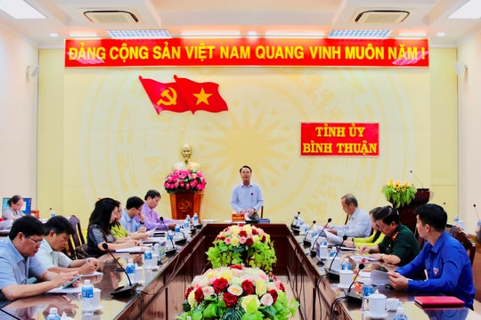 Giao ban công tác dân vận quý IV:
Tập trung chuẩn bị Đại hội Đảng các cấp và thực hiện sắp xếp tổ chức bộ máy