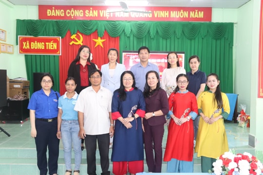 Chương trình “Tết yêu thương” tại xã kết nghĩa Đông Tiến 