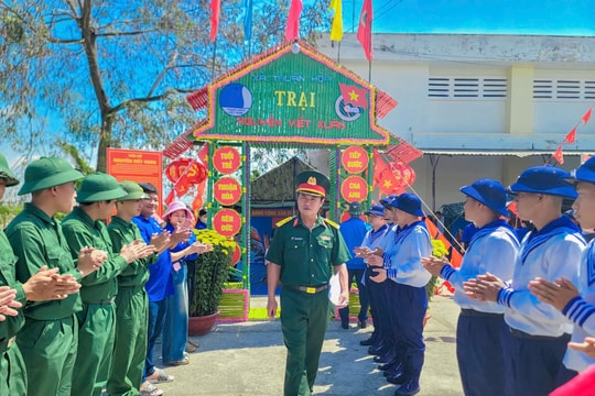 
Hàm Thuận Bắc: 241 tân binh sẵn sàng lên đường nhập ngũ năm 2025