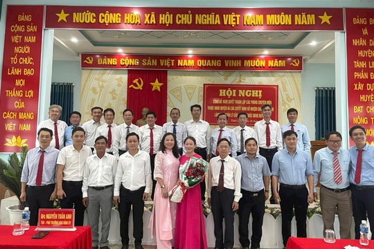 Tánh Linh: Thành lập, tổ chức lại các cơ quan chuyên môn thuộc UBND huyện