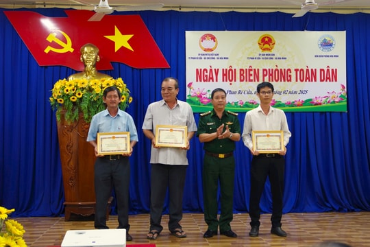 Tuy Phong: Nhân dân tích cực tham gia bảo vệ an ninh vùng biển