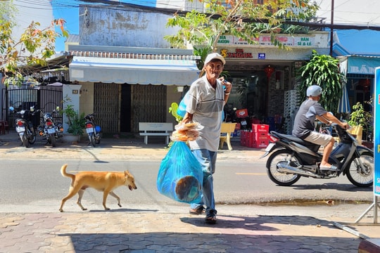 Chấn chỉnh việc thả vật nuôi ra đường