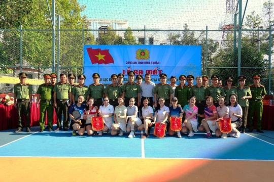 Công an tỉnh ra mắt Câu lạc bộ Pickleball