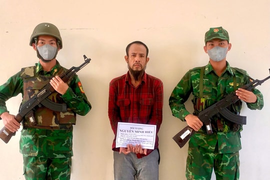 Khởi tố đối tượng tàng trữ ma túy