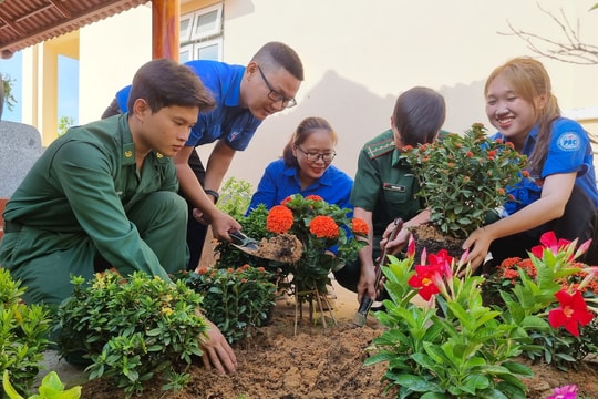 Khi người trẻ miễn nhiễm với nội dung xấu độc trên mạng xã hội