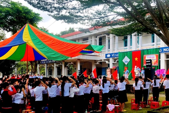 Xây mới 2 trường học ở thôn vùng sâu