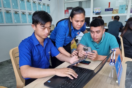 Cầu nối phong trào “Bình dân học vụ số”