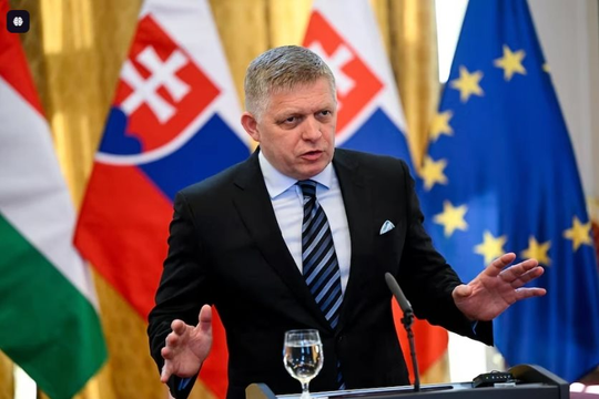 EU cảnh báo Hungary và Slovakia ngừng nhập năng lượng Nga
