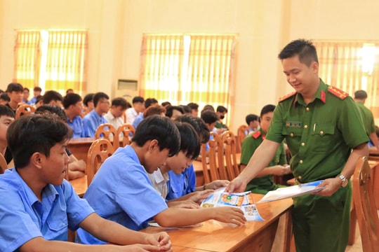 Trường có nhiều cách làm hay trong phong trào bảo vệ an ninh Tổ quốc