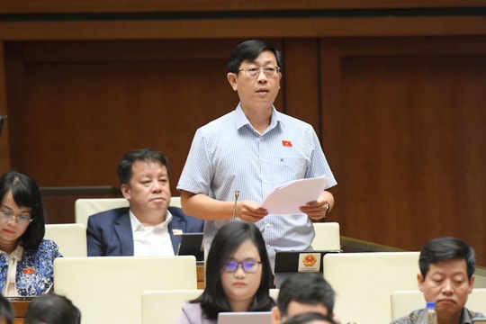 Đại biểu Nguyễn Hữu Thông góp ý hoàn thiện chính sách ưu đãi thuế cho doanh nghiệp vừa và nhỏ