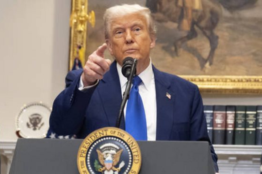 Ông Trump: Đàm phán thương mại với EU 'khó chịu' hơn với Trung Quốc