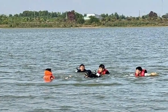 Hè về và nỗi lo trẻ em đuối nước