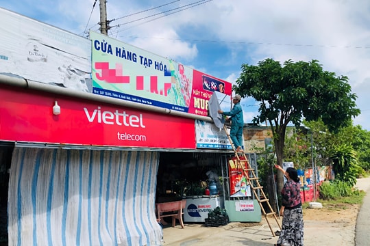 Cảnh báo thủ đoạn tặng bảng hiệu chèn quảng cáo trá hình cá cược