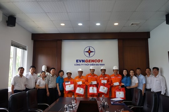 Lãnh đạo Công đoàn Điện lực Việt Nam thăm, tặng quà người lao động Công ty Thủy điện Đại Ninh nhân tháng công nhân năm 2025