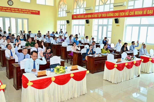Vững tin bước vào kỷ nguyên mới dưới sự lãnh đạo của Đảng