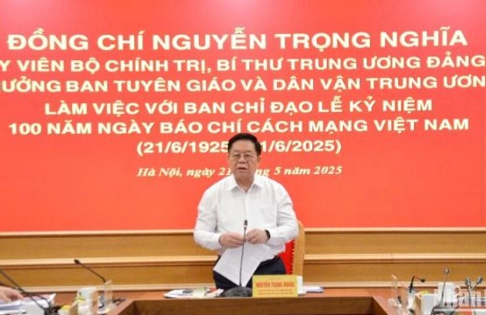 Nêu bật truyền thống vẻ vang 100 năm Báo chí cách mạng Việt Nam