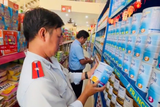 Kiểm tra toàn diện cơ sở kinh doanh sữa, thuốc, thực phẩm chức năng