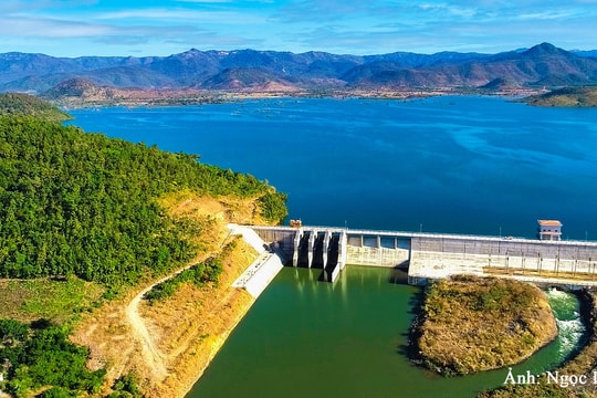 50 năm “trị hạn” của Bình Thuận: Không để nước trôi hết ra biển