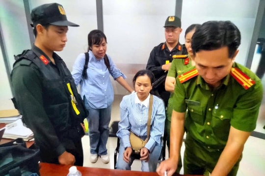 Bắt khẩn cấp người phụ nữ vào trụ sở Công an yêu cầu thả người