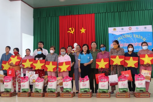 Hàm Tân: Phát huy vai trò chủ động của phụ nữ trong xã hội